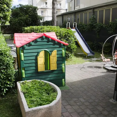 Consul 3* מילאנו מריטימה