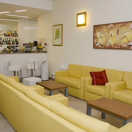 Consul 3* מילאנו מריטימה